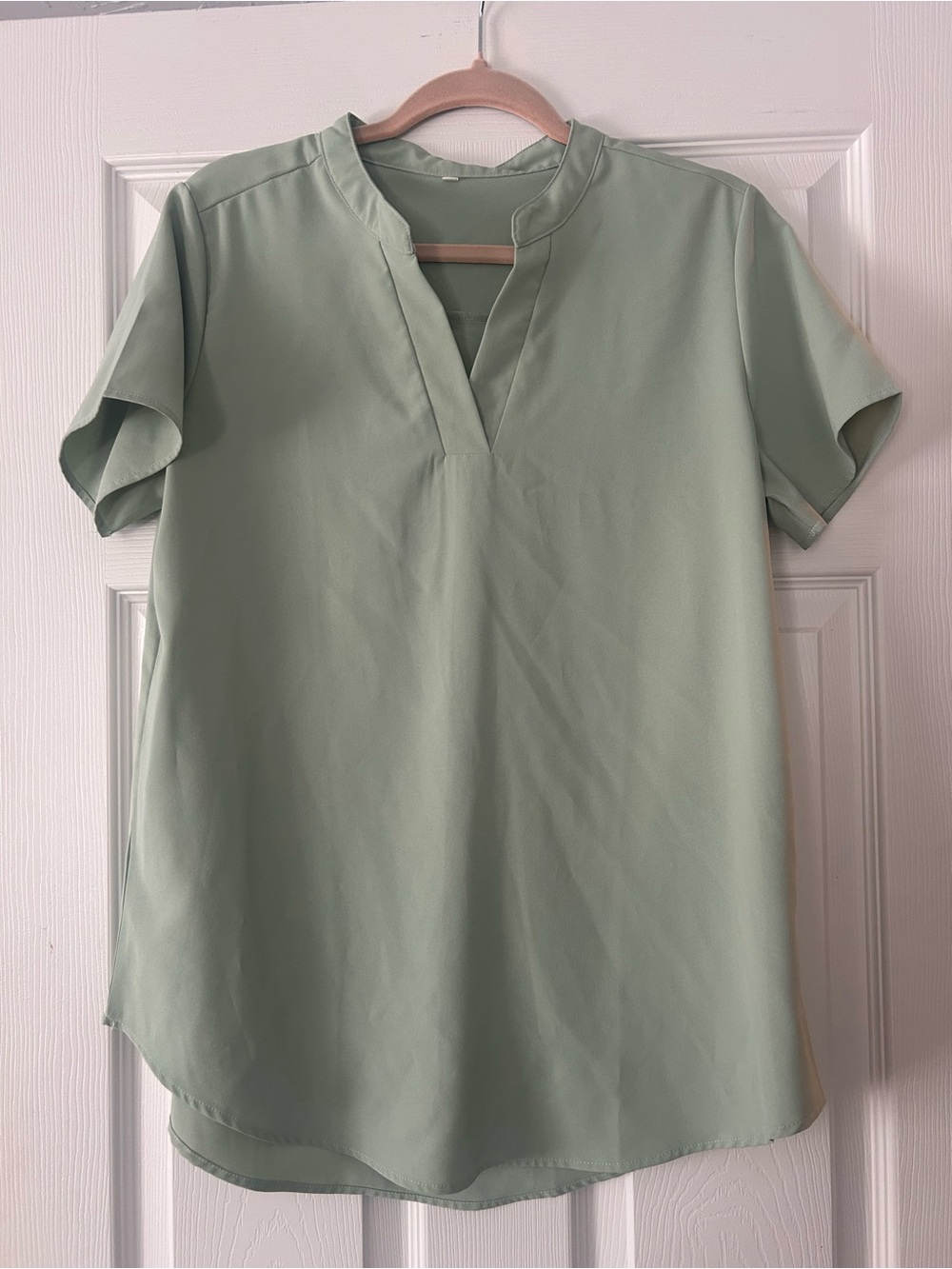 Light Sage Short-Sleeve Split-Neck Shirt
